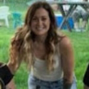 Meet your Posher, Stacy